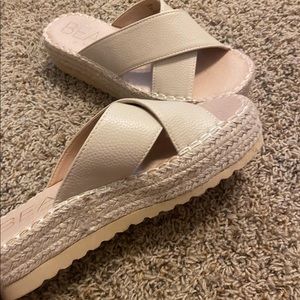 Beach by Matisse Platforms